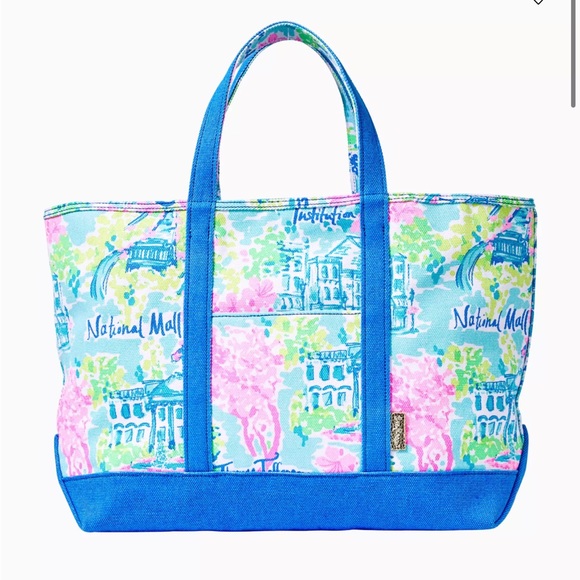 Lilly Pulitzer Handbags - Lilly Pulitzer loves DC bag